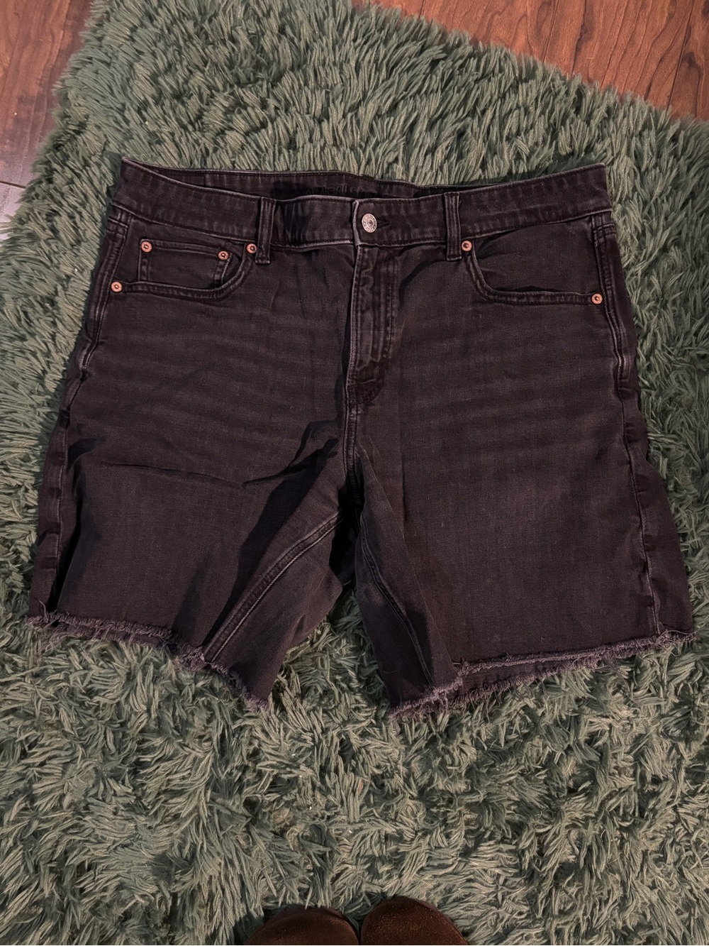 American Eagle Low Rise Baggy Short